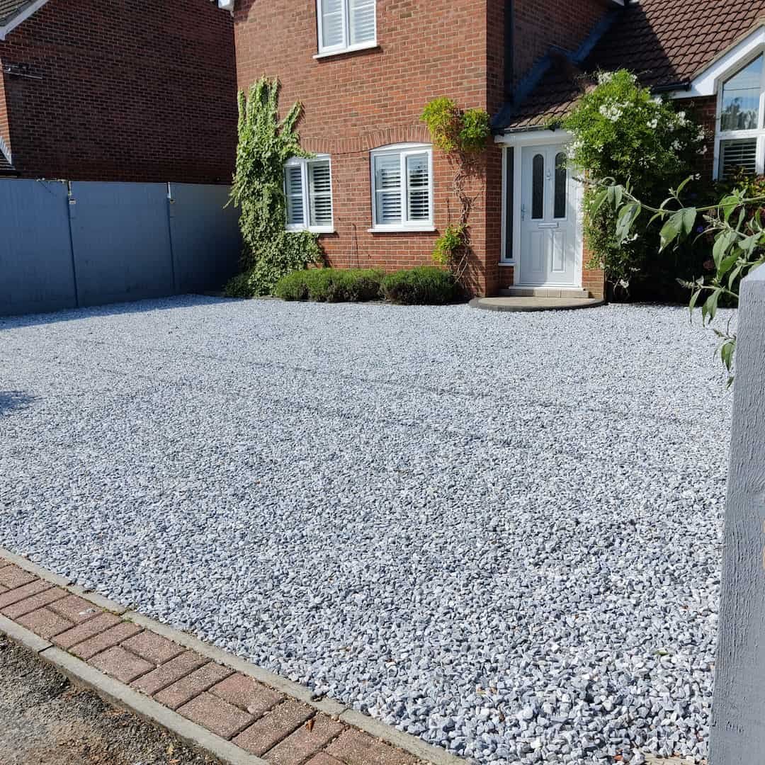 Gravel driveway installers near Solihull